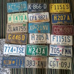 OLD LICENSE PLATES 