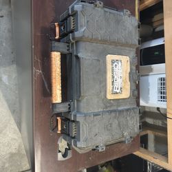 Ridged Box  