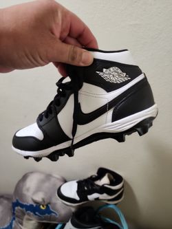 Air Jordan 1 High-Top Football Cleats