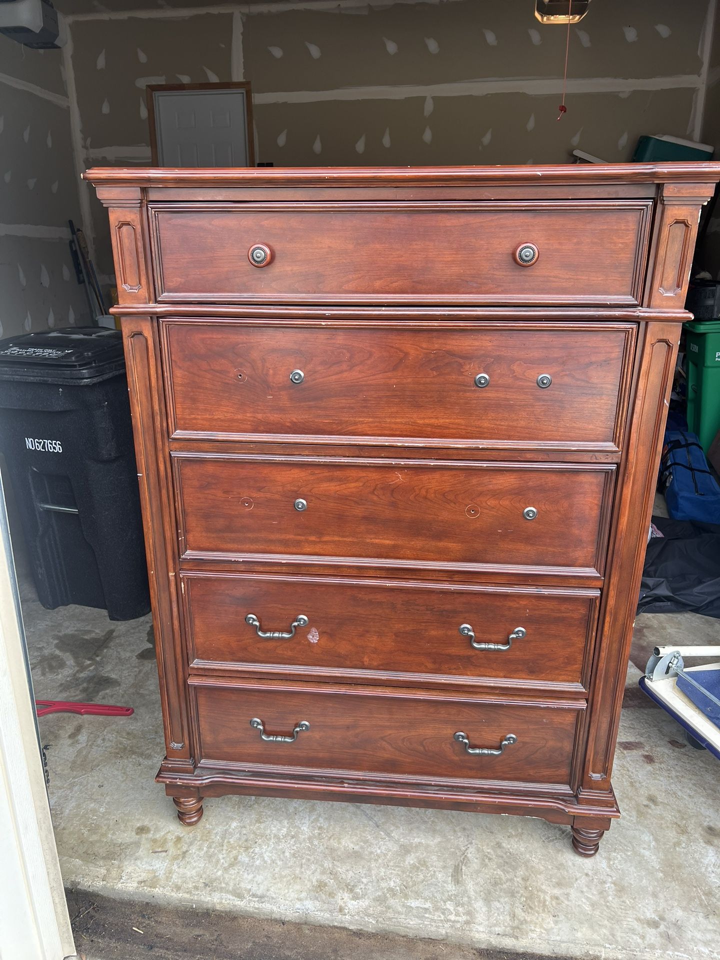 dresser