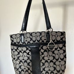 Coach handbag