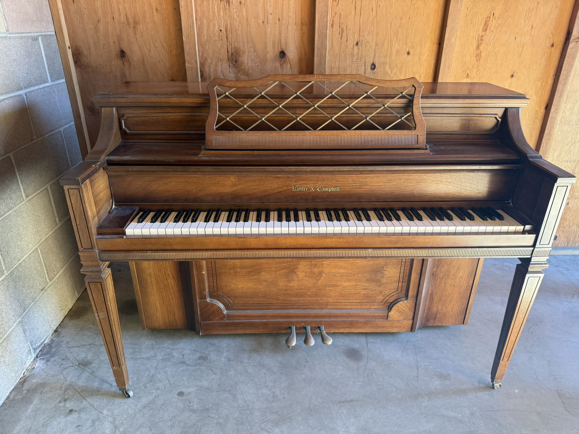 Piano 4 Sale Kohler & Campbell