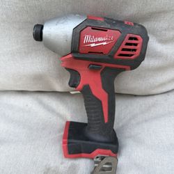 Milwaukee M18 Impact Driver 