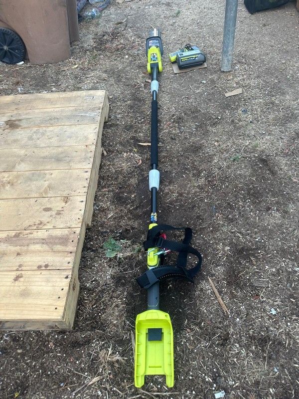 RYOBI
ONE+ HP 18V Brushless Whisper Series 15 in. Cordless Battery String Trimmer with 6.0 Ah Battery and Charger