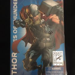 2010 SD Comic Con *Thor Action Figure•