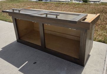 Kitchen cabinet
