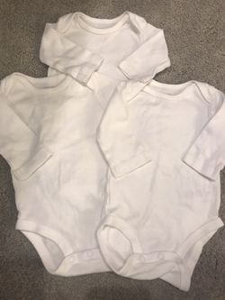 3 month white long sleeve onesies