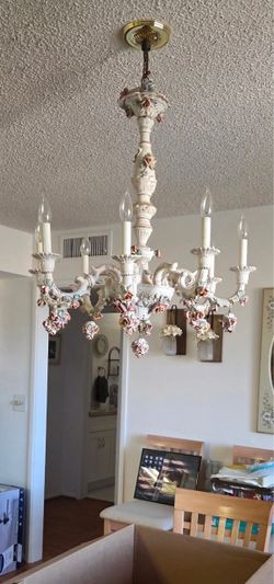 Authentic RAZZETTI Italy 8-Light Fine Porcelain Floral Chandelier - Handmade Bassano