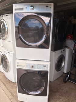Kenmore elite stackable or side by side washer and electric dryer