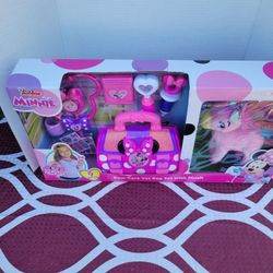 Disney Junior Minnie Mouse Vet Care Package 