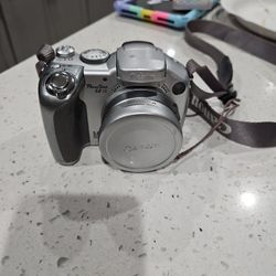 Canon powershot s2 is zoom lens 12x