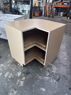 Corner Base Kitchen Cabinet with Lazy Susan Shelves