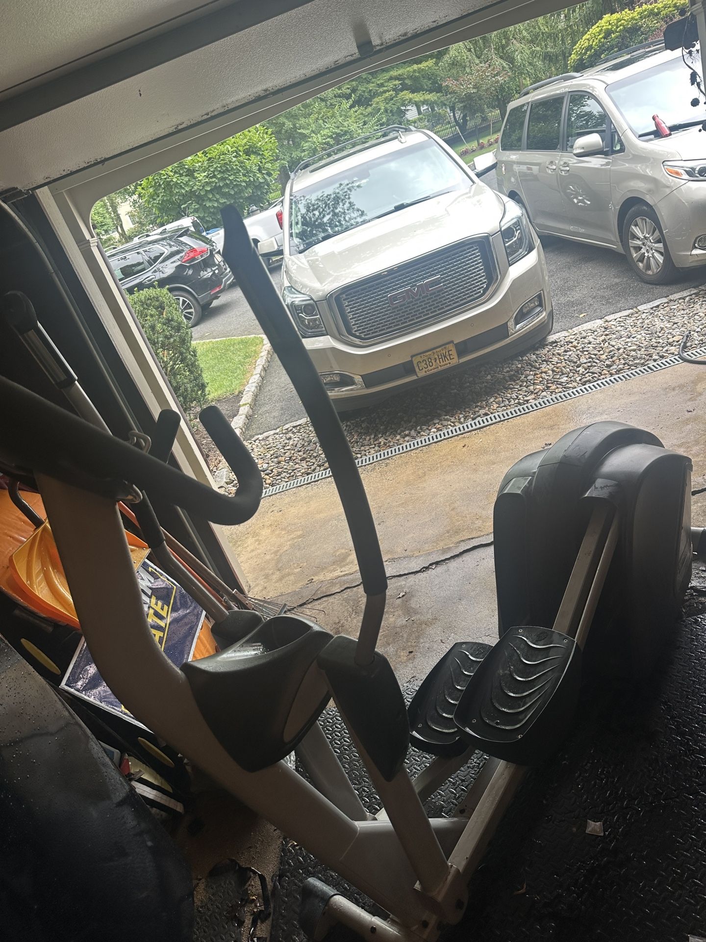 Nautilus NE 300 Elliptical 