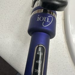 NEW Ion Curling Iron 