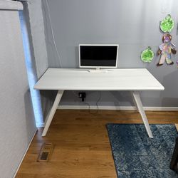 Modern White Desk Table 