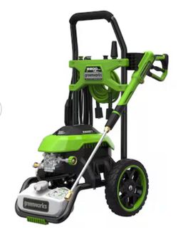 Greenworks 2200-PSI 1.2-GPM Cold Water Electric Pressure washer with 4 Spray Tips