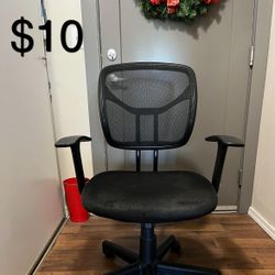Office Chair (Mesh Chair With Arm Rest) 💺 Great for Dorms / Home Office / Study Room