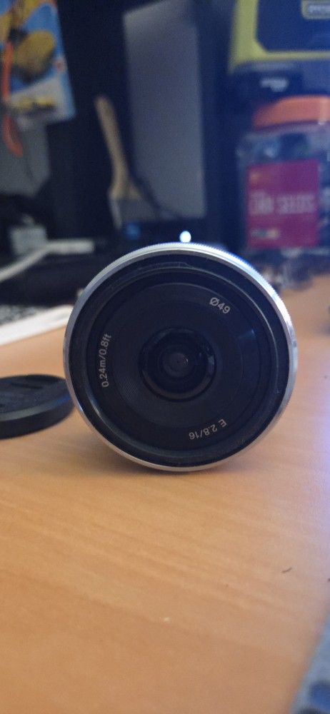 Sony Pancake 16mm
