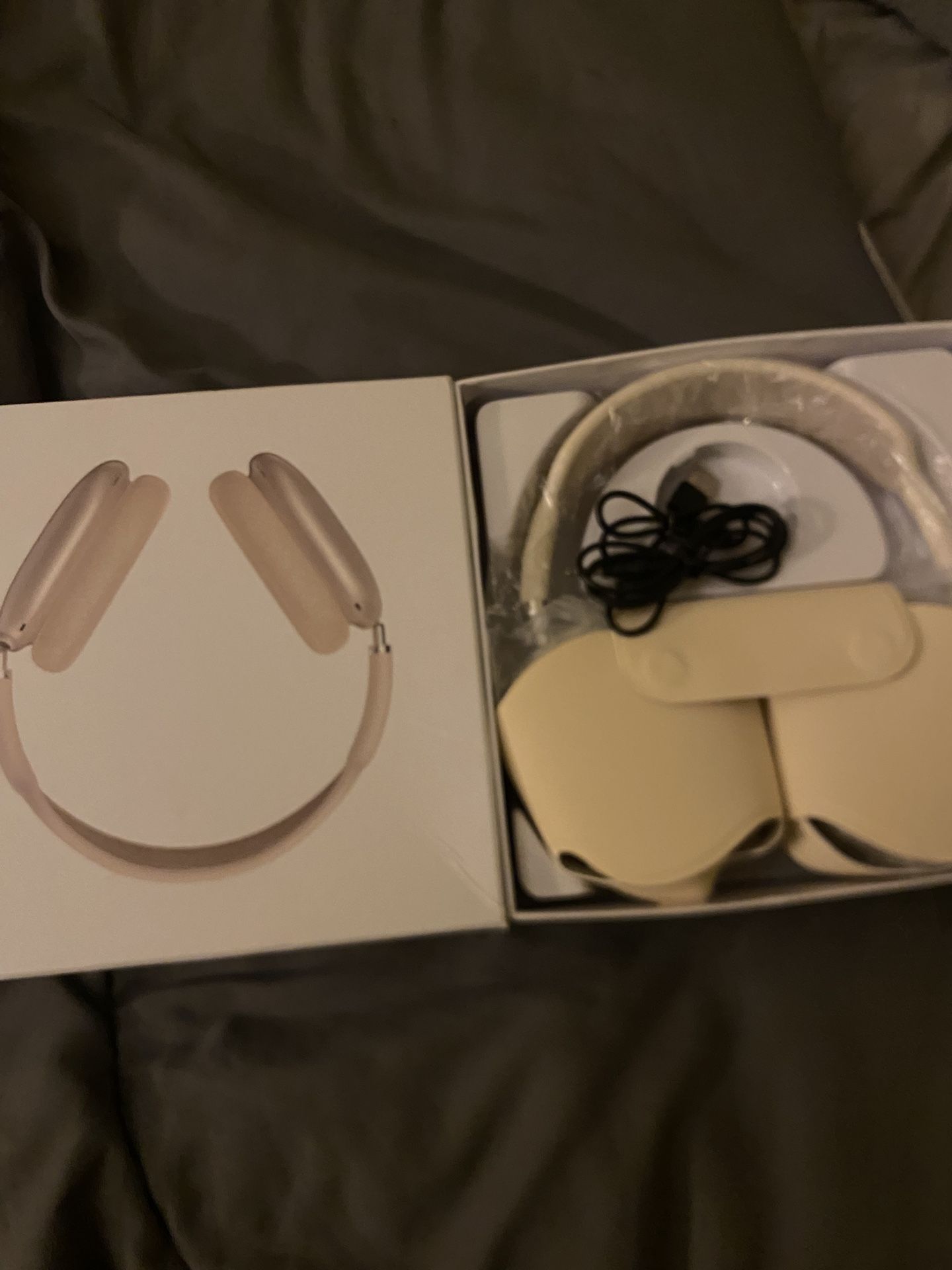Apple Airpod Max(dont have box anymore)