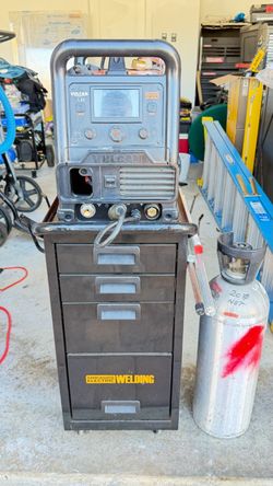 LIKE-NEW VULCAN OMNIPRO 220 COMPLETE WELDING SETUP