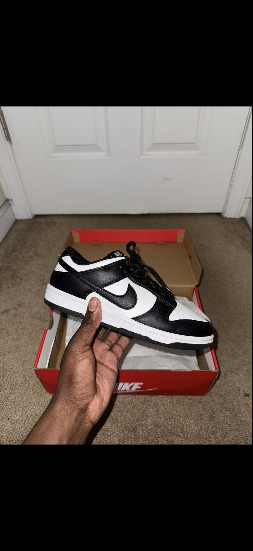 Nike Dunk Panda Size 7 $100‼️