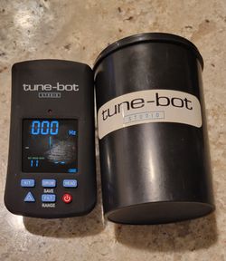Tune-Bot Studio Drum Tuner