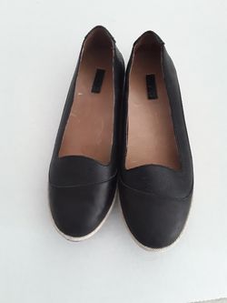 Flats size 8