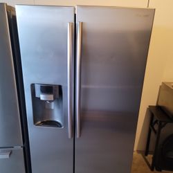 Refrigerator Side By Side Samsung 