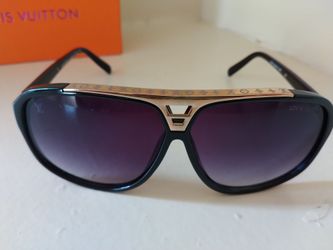 Louis Vuitton Evidence Gold Designer Sunglasses