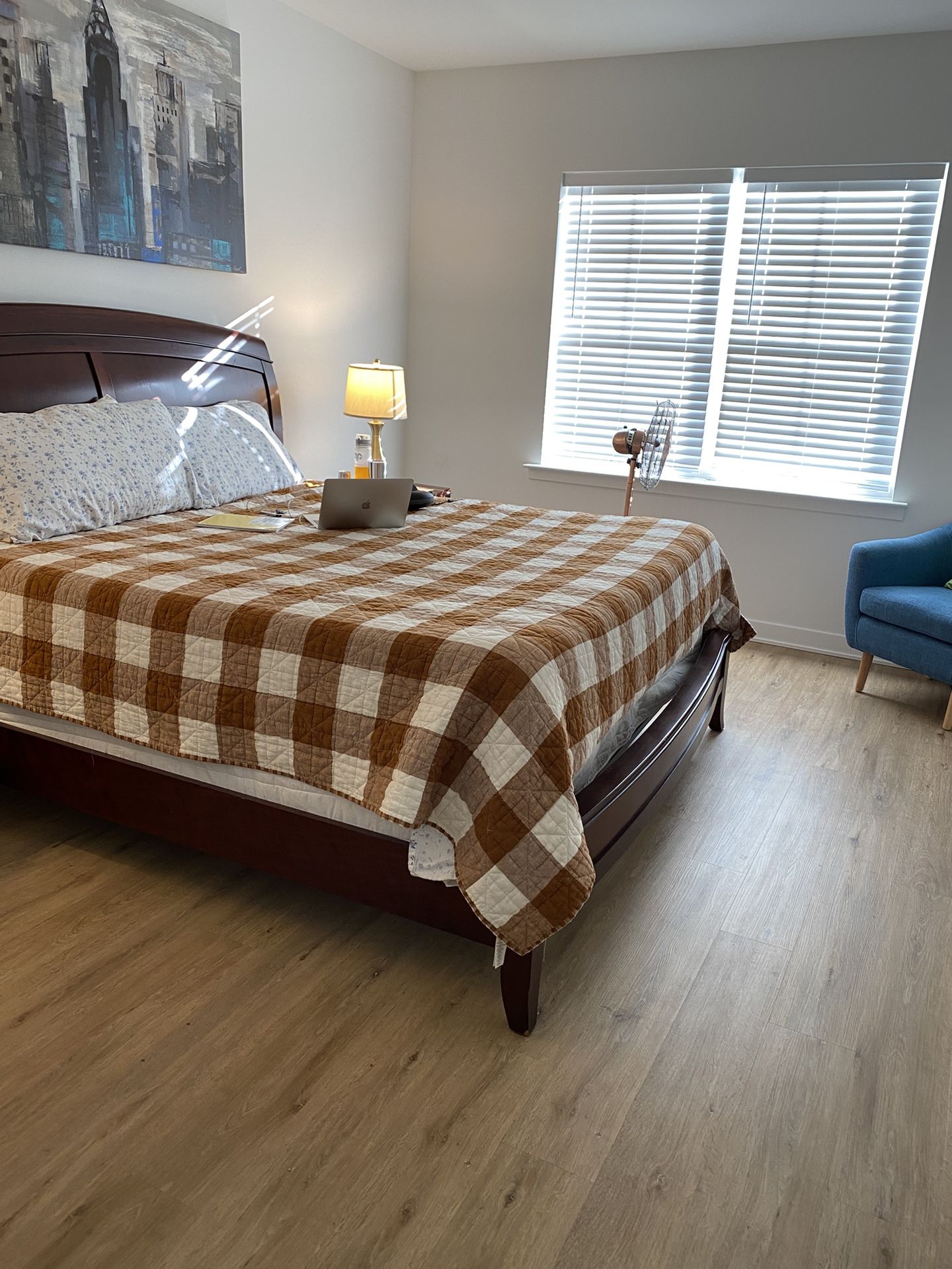 King Bed Set + Purple Mattress – Full Bedroom – $700 Moving And Must Sell Fast!