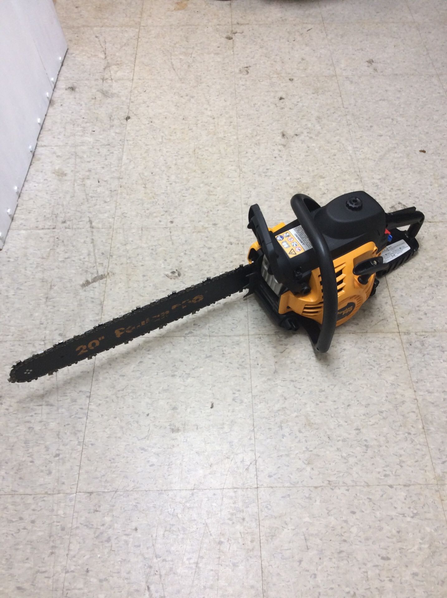 Poulan Pro PP5020AV 20” Chainsaw **NOT STARTING** Selling **AS IS** OBO (18-251)