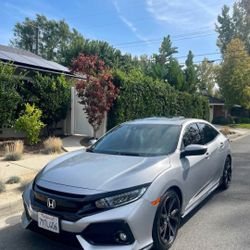 2017 Honda Civic Sport Touring – Fully Loaded