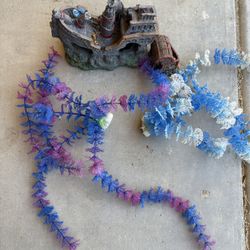 Fish Tank Decor 