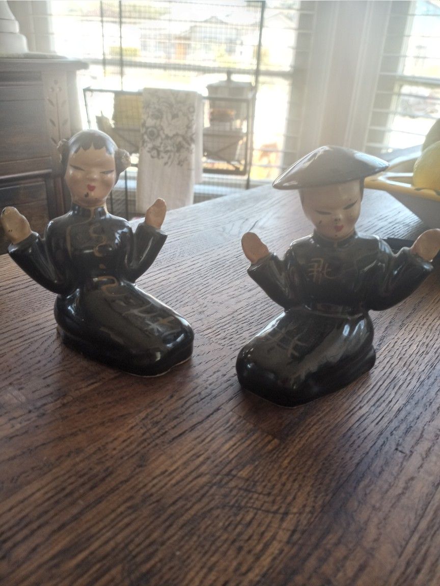 Salt And Pepper Shaker