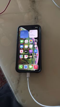 iPhone XS Max Unlock 64GB For any Company In great Condition No problem 