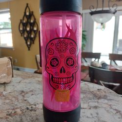 NEW SKULL CUPS!! 1 IF THEM LIGHT UP! Press The Button!  & Other Is 22oz. Will Look Cool When Drinks Inside. SKULL will Stand Out.more. See Photo's.  