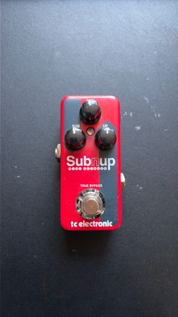 TC Electroc Subnup mini octaver pedal