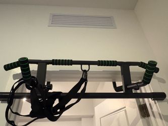 Multi-Grip Pull Up Bar with Smart Larger Hooks