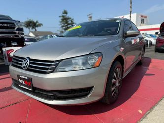 2012 VOLKWAGEN PASSAT S MANUAL SHIFT