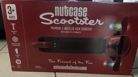 Nutcase Scootster