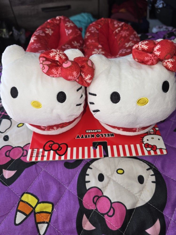 Hello Kitty Women's Slippers Christmas 