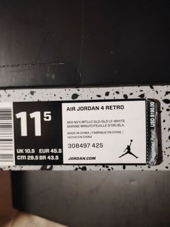 Jordan retro 4 mid Navy and mattalic Gold