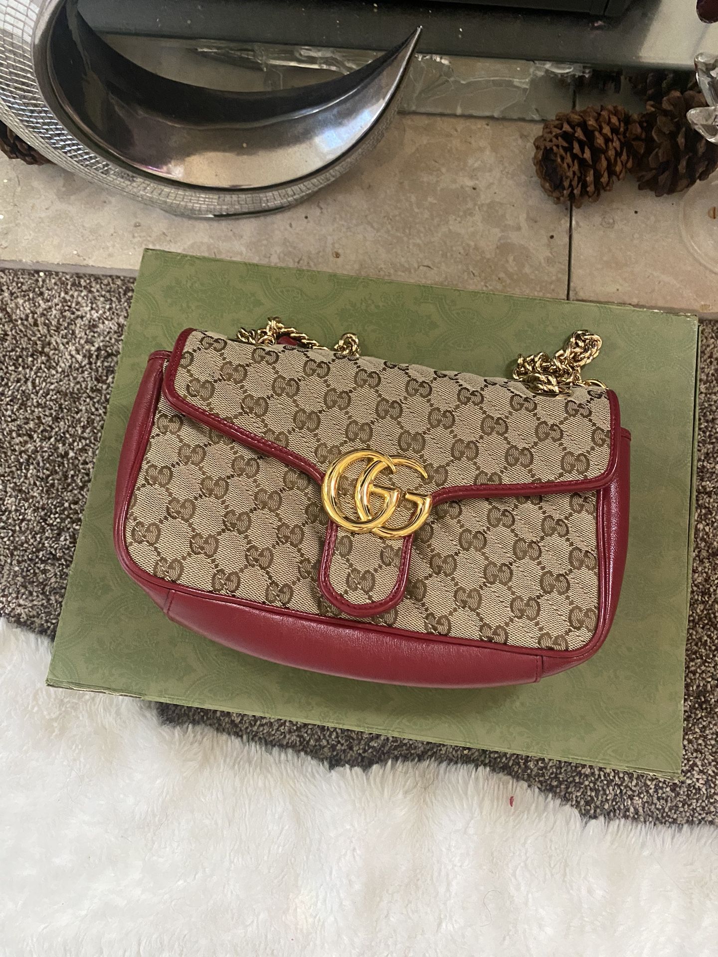 Gucci Marmont (Used)