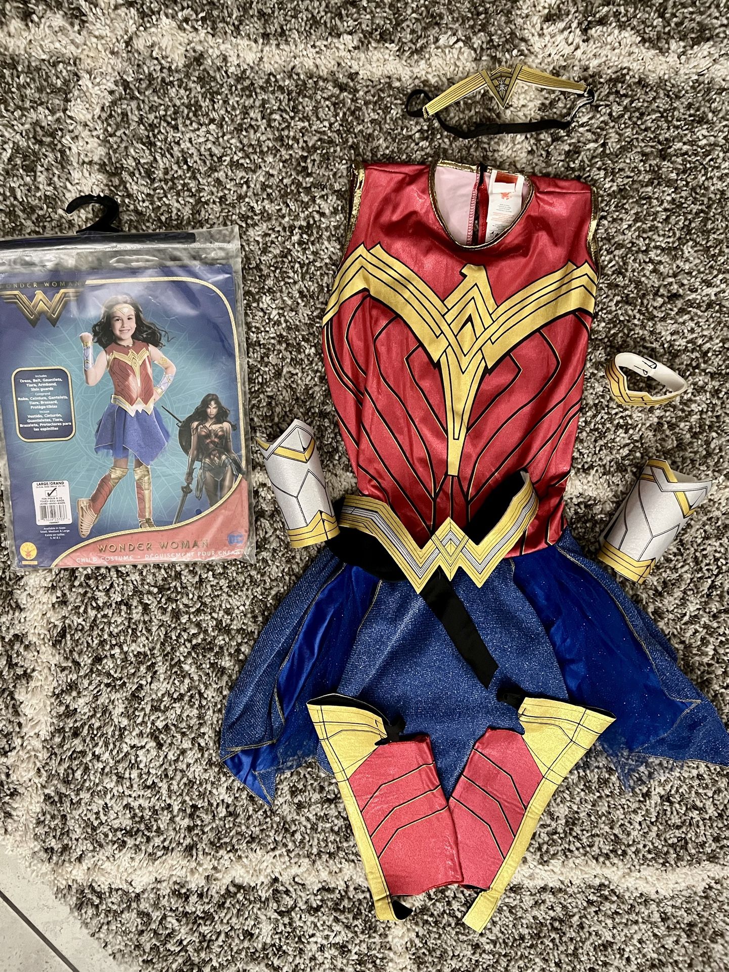WONDER WOMAN - Costume-Child Large 12/14