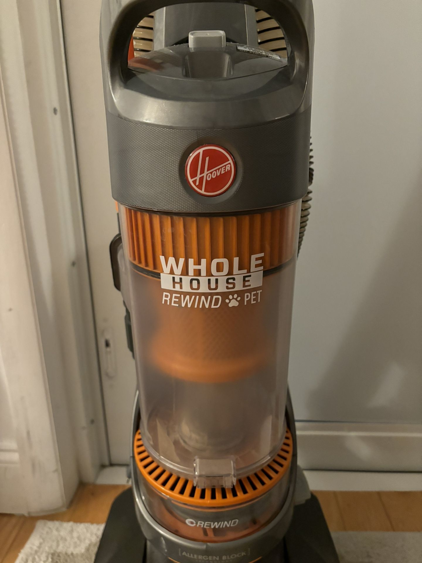 Hoover Wind Tunnel Whole House Cord Rewind Bagless Pet Upright Vacuum