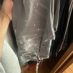 Men’s purple Jeans Knee-slit With Paint Splatter 