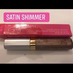 Mary Kay lip gloss (Satin shimmer) 