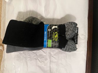 Brand New Set of 3 Mens Crew Socks