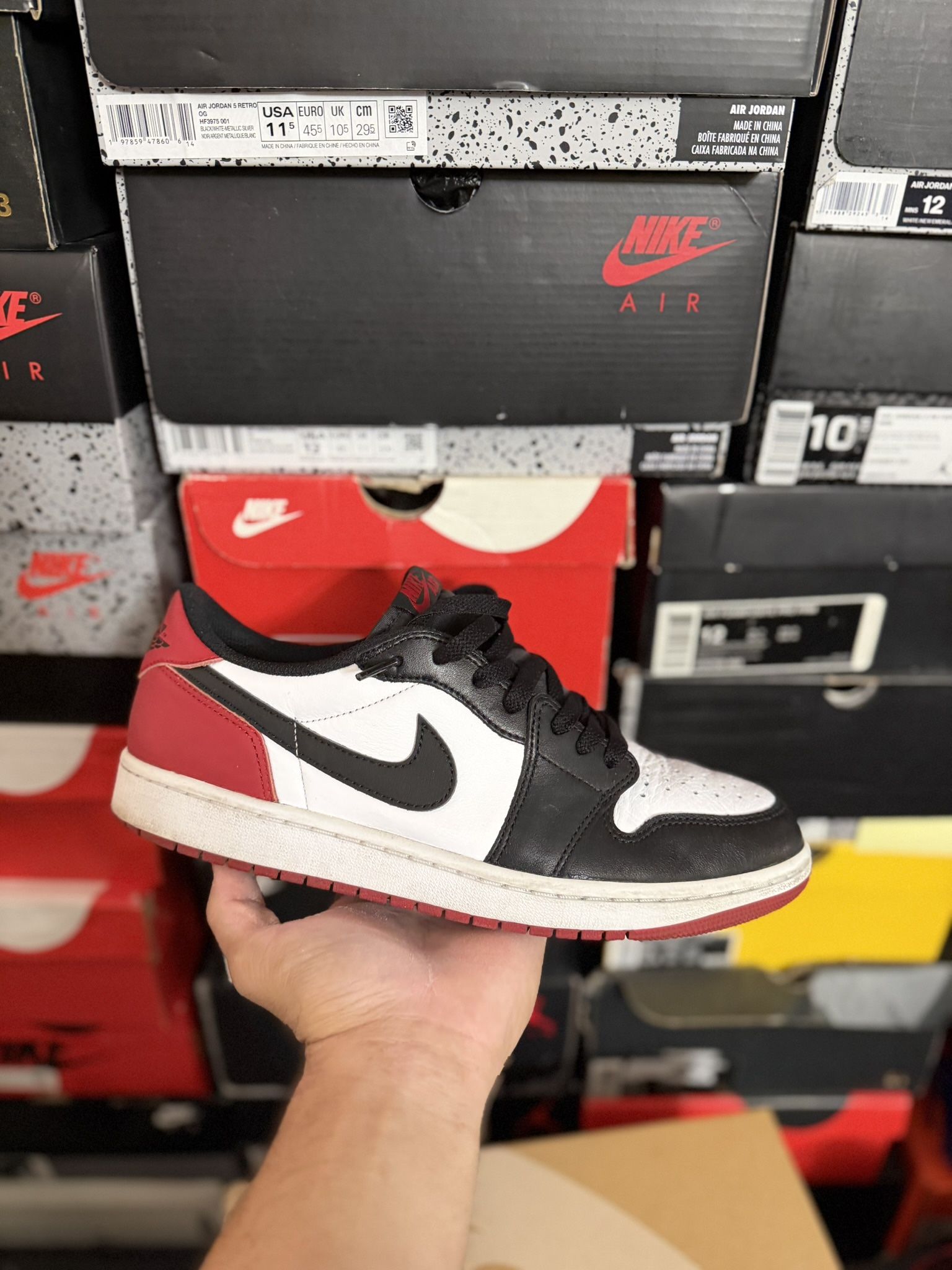 Jordan 1 Low Black Toe size 10 VNDS