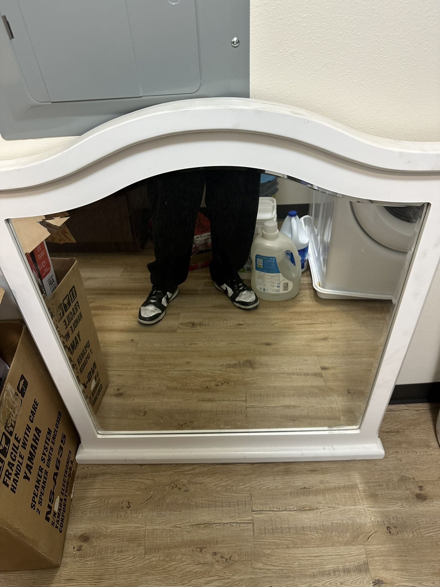 White Mirror
